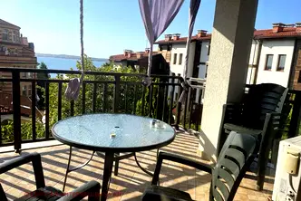Тристаен апартамент в Бургас, Созопол