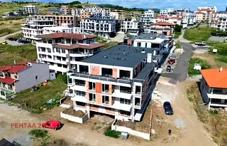 Тристаен апартамент в Бургас, Созопол