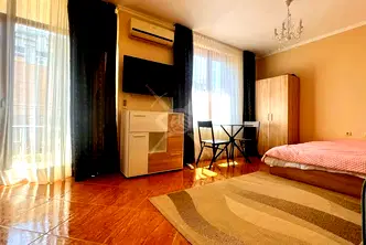 Тристаен апартамент в Бургас, Свети Влас