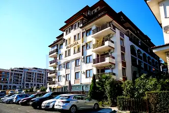 Тристаен апартамент в Бургас, Свети Влас