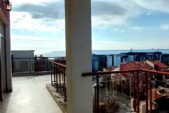 Тристаен апартамент в Бургас, Свети Влас