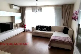 Тристаен апартамент в Бургас, Свети Влас