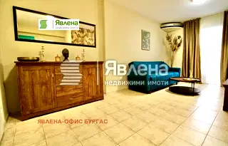 Тристаен апартамент в Бургас, Свети Влас