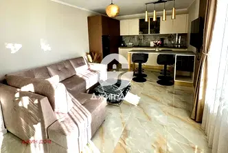 Тристаен апартамент в Бургас, Свети Влас