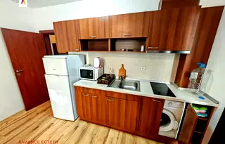 Тристаен апартамент в Бургас, Свети Влас