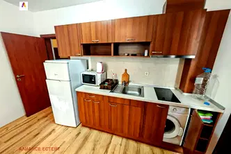 Тристаен апартамент в Бургас, Свети Влас