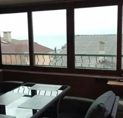 Photo 2 — 3-room apartment with sea view in Sveti Vlas