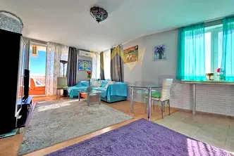 Тристаен апартамент в Бургас, Свети Влас