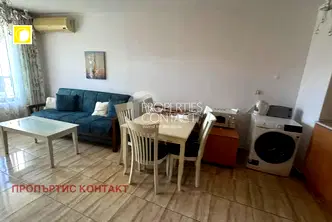 Тристаен апартамент в Бургас, Свети Влас