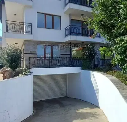 Снимка 4 — Тристаен апартамент в Бургас, Свети Влас