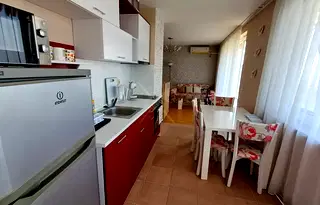 Тристаен апартамент в Бургас, Свети Влас