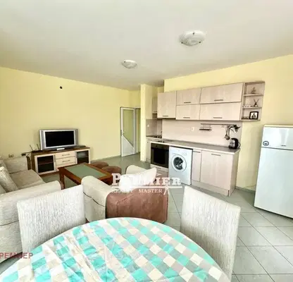 Снимка 5 — Тристаен апартамент в Бургас, к.к. Слънчев бряг