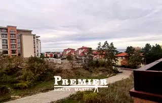 Тристаен апартамент в Бургас, к.к. Слънчев бряг