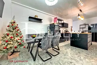 Тристаен апартамент в Бургас, к.к. Слънчев бряг