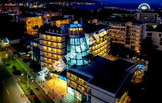 Тристаен апартамент в Бургас, к.к. Слънчев бряг