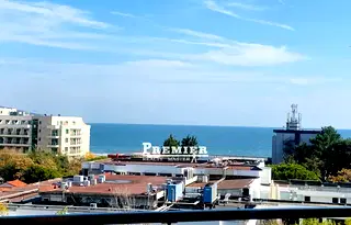 Тристаен апартамент в Бургас, к.к. Слънчев бряг