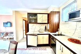 Тристаен апартамент в Бургас, к.к. Слънчев бряг