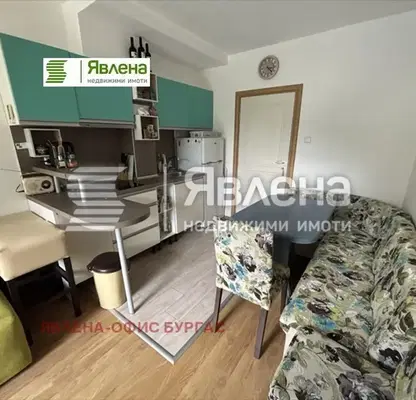 Снимка 4 — Тристаен апартамент в Бургас, к.к. Слънчев бряг