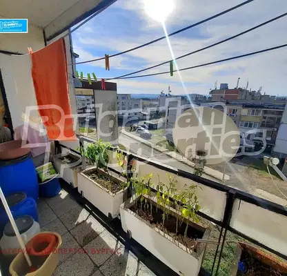 Photo 2 — 3-bedroom apartment in Oblast Burgas, Debelt
