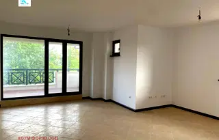 Тристаен апартамент в Бургас, с. Лозенец