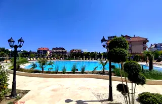 Тристаен апартамент в Бургас, с. Равда