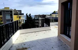 Тристаен апартамент в Бургас, с. Равда