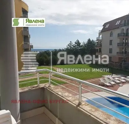 Снимка 2 — Тристаен апартамент в Бургас, с. Синеморец