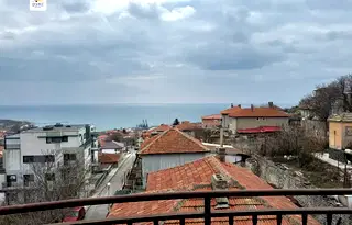 Тристаен апартамент в Добрич, Балчик