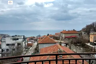 Тристаен апартамент в Добрич, Балчик