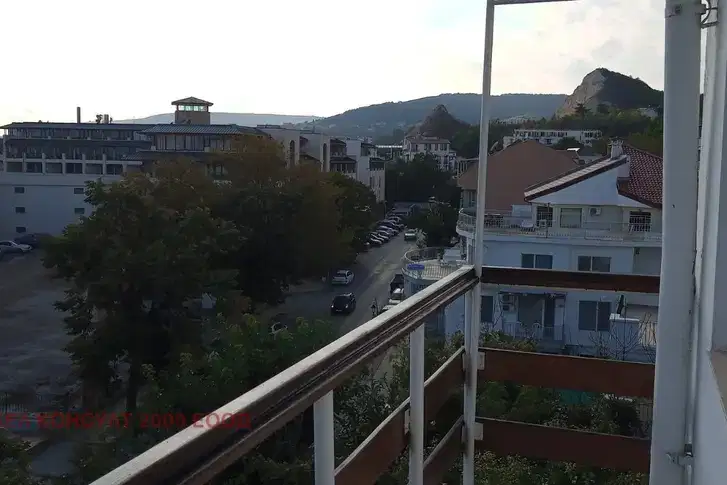 Тристаен апартамент в Добрич, Балчик