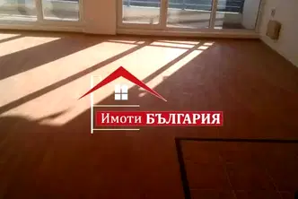 Тристаен апартамент в Добрич, Балчик