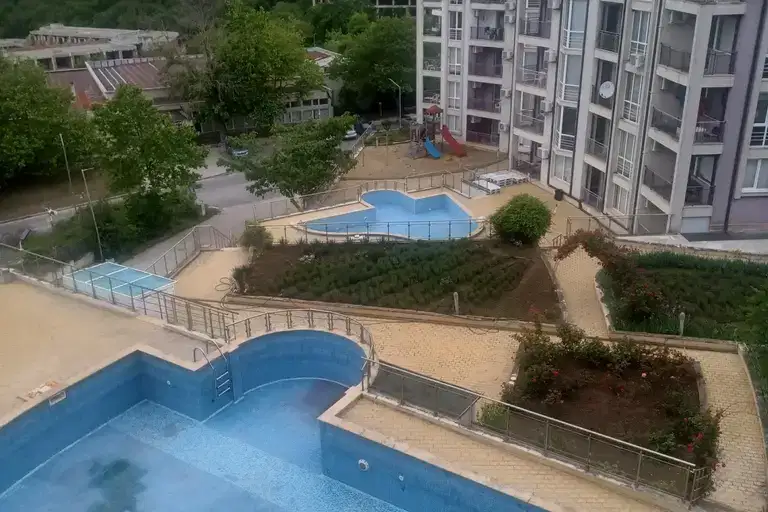 3-bedroom apartment in Dobrich, Kavarna
