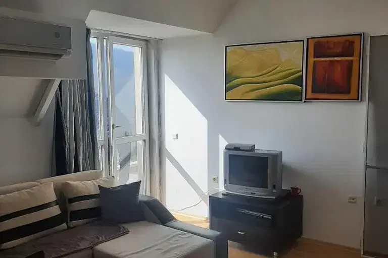 3-bedroom apartment in Dobrich, Kavarna