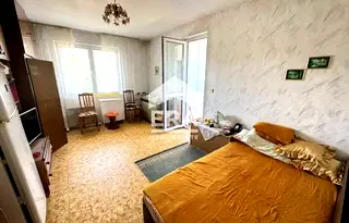 Тристаен апартамент в Добрич, с. Кранево