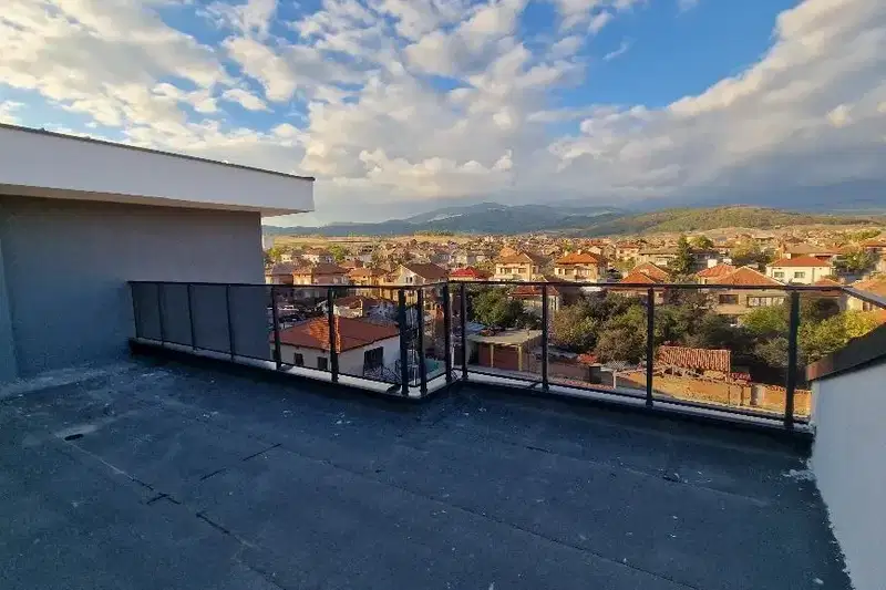Тристаен апартамент в Пазарджик, Панагюрище