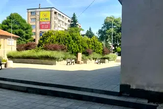 Тристаен апартамент в Пазарджик, Панагюрище
