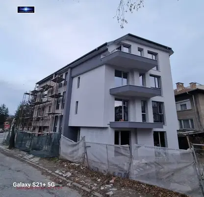 Снимка 3 — Тристаен апартамент в Пазарджик, Велин