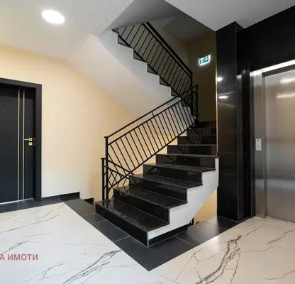 Снимка 5 — Тристаен апартамент в Пловдив, Карлово