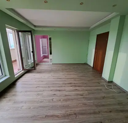 Снимка 2 — Тристаен апартамент в Пловдив, с. Марково