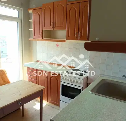 Photo 3 — 3-bedroom apartment in Oblast Stara Zagora, Kazanlyk