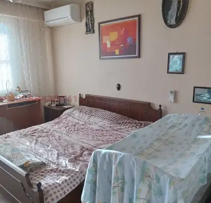 Снимка 2 — Тристаен апартамент в Търговище, Омуртаг