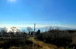 Тристаен апартамент във Варна, Бяла
