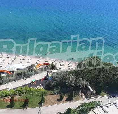 Photo 2 — 3-bedroom apartment in Oblast Varna, Byala