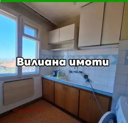 Снимка 3 — Тристаен апартамент във Велико Търново, Горна Оряховица