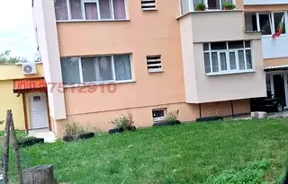 Тристаен апартамент във Враца, Мездра