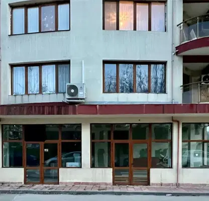 Снимка 2 — Заведение във Велико Търново, Централна гара