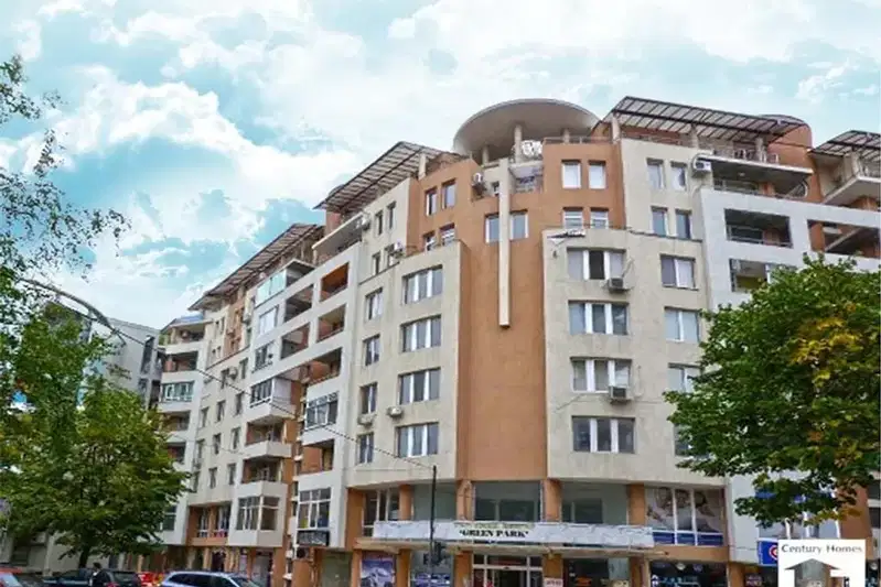 Заведение във Велико Търново, Център