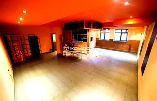 Заведение в Пловдив, Христо Смирненски