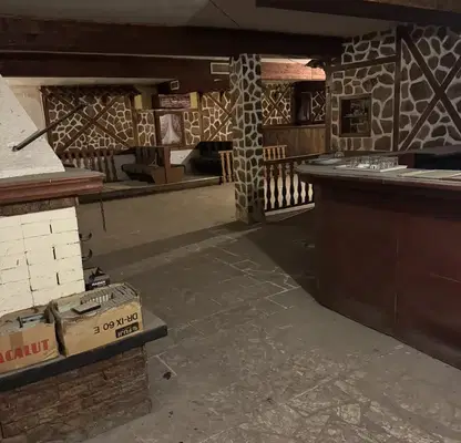 Photo 3 — Venue in Pazardjik, Idealen Centyr