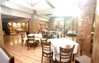 Заведение във Велико Търново, Колю Фичето
